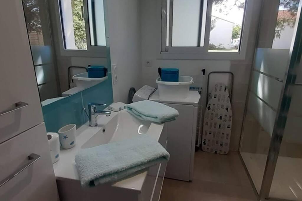 Le Logis De Chantal En Pays Royannais Arvert Exteriör bild