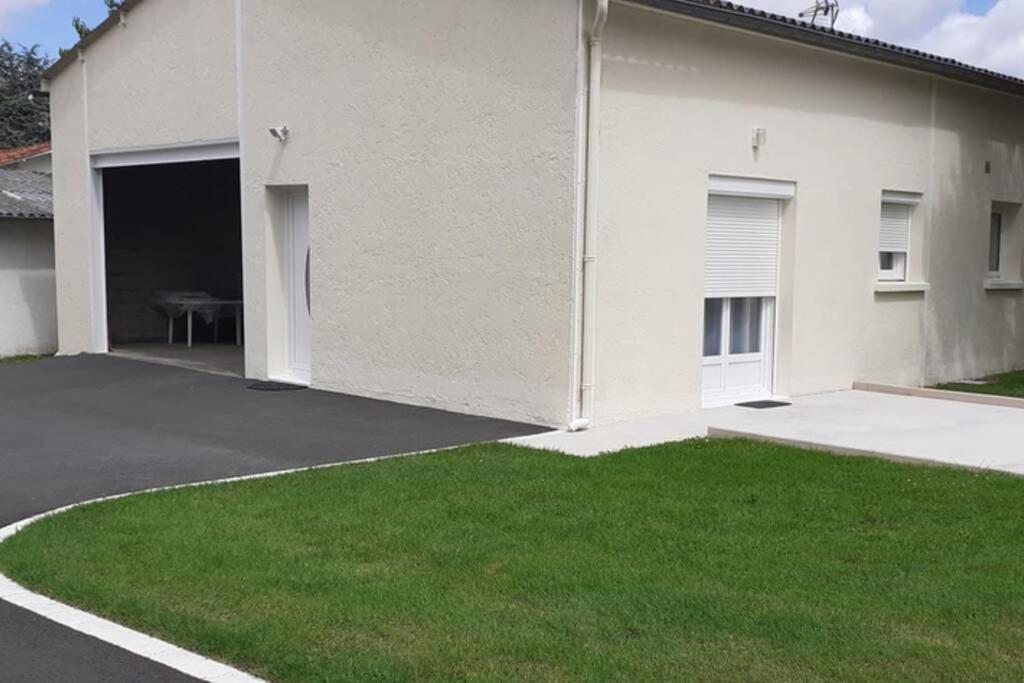 Le Logis De Chantal En Pays Royannais Arvert Exteriör bild